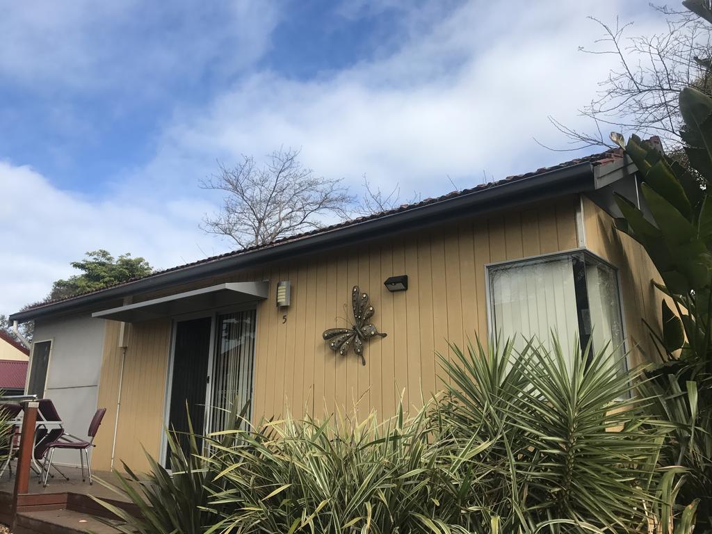Kickback Cottages Lakes Entrance Exterior photo