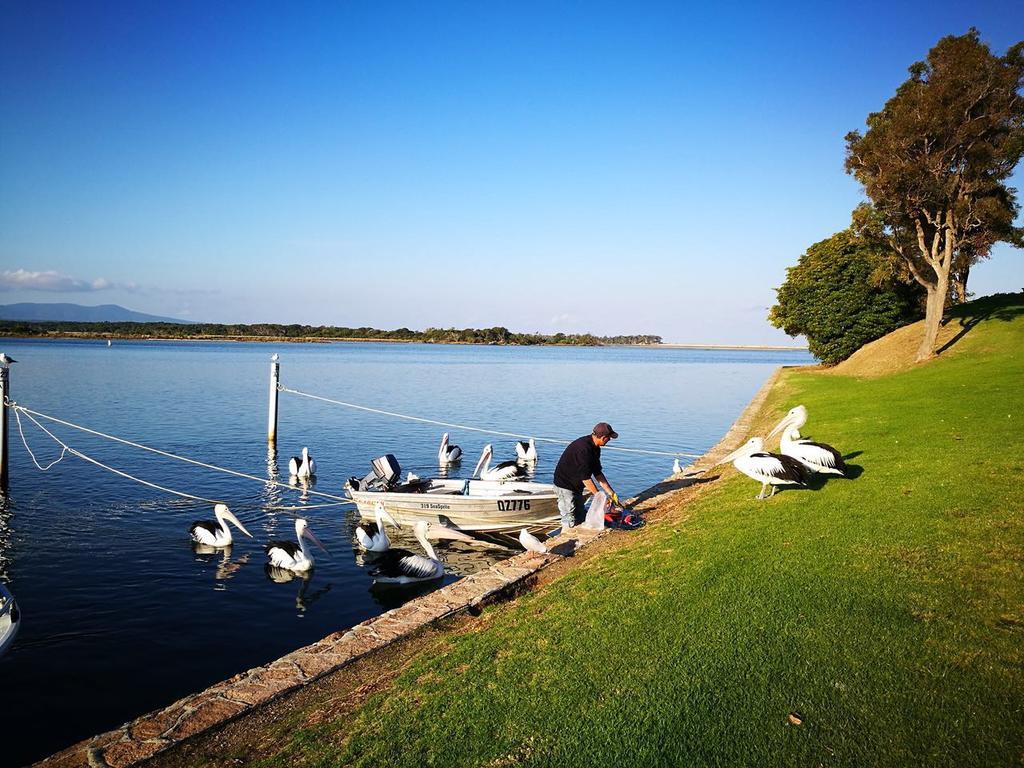 Kickback Cottages Lakes Entrance Exterior photo