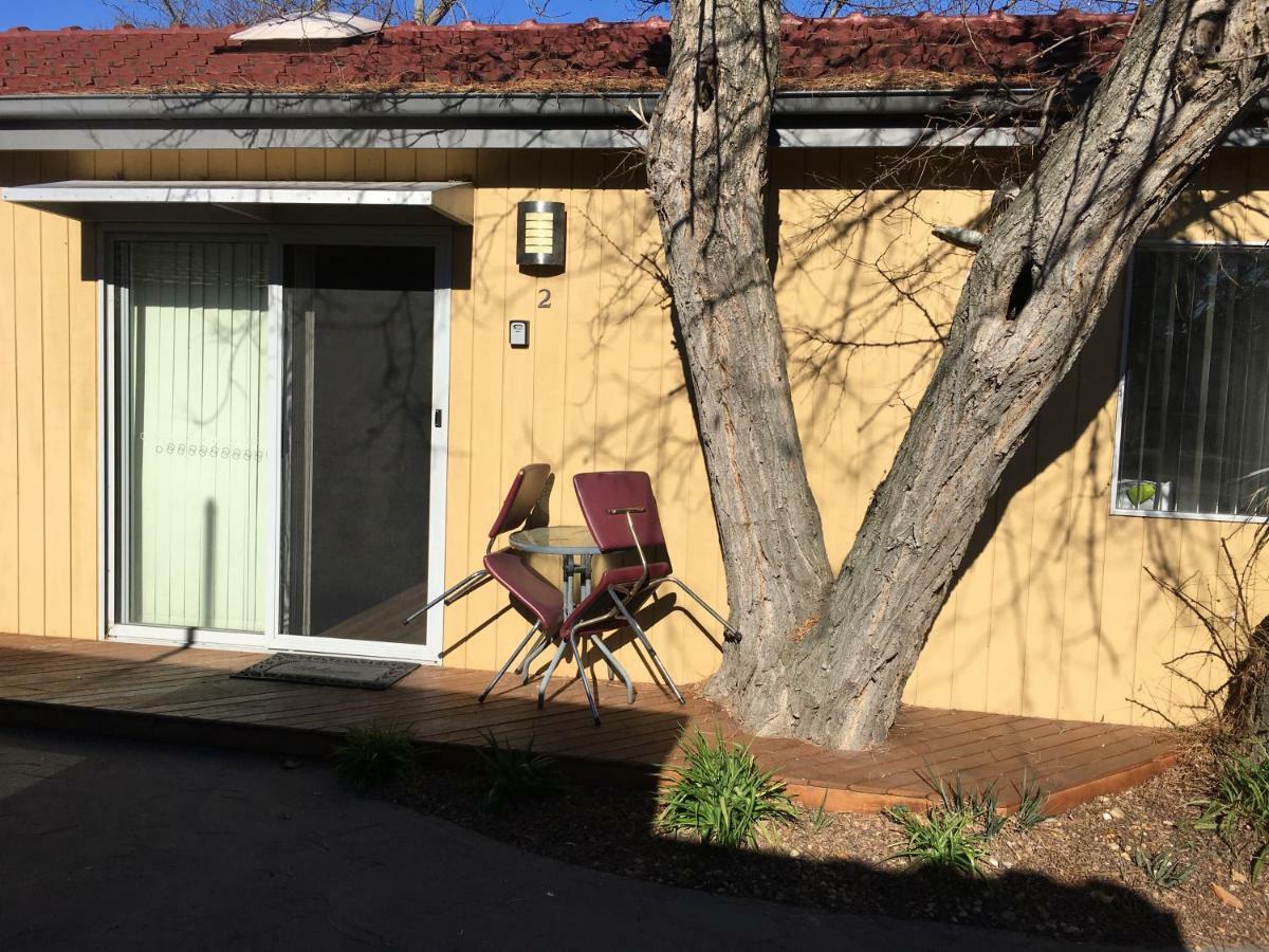 Kickback Cottages Lakes Entrance Exterior photo
